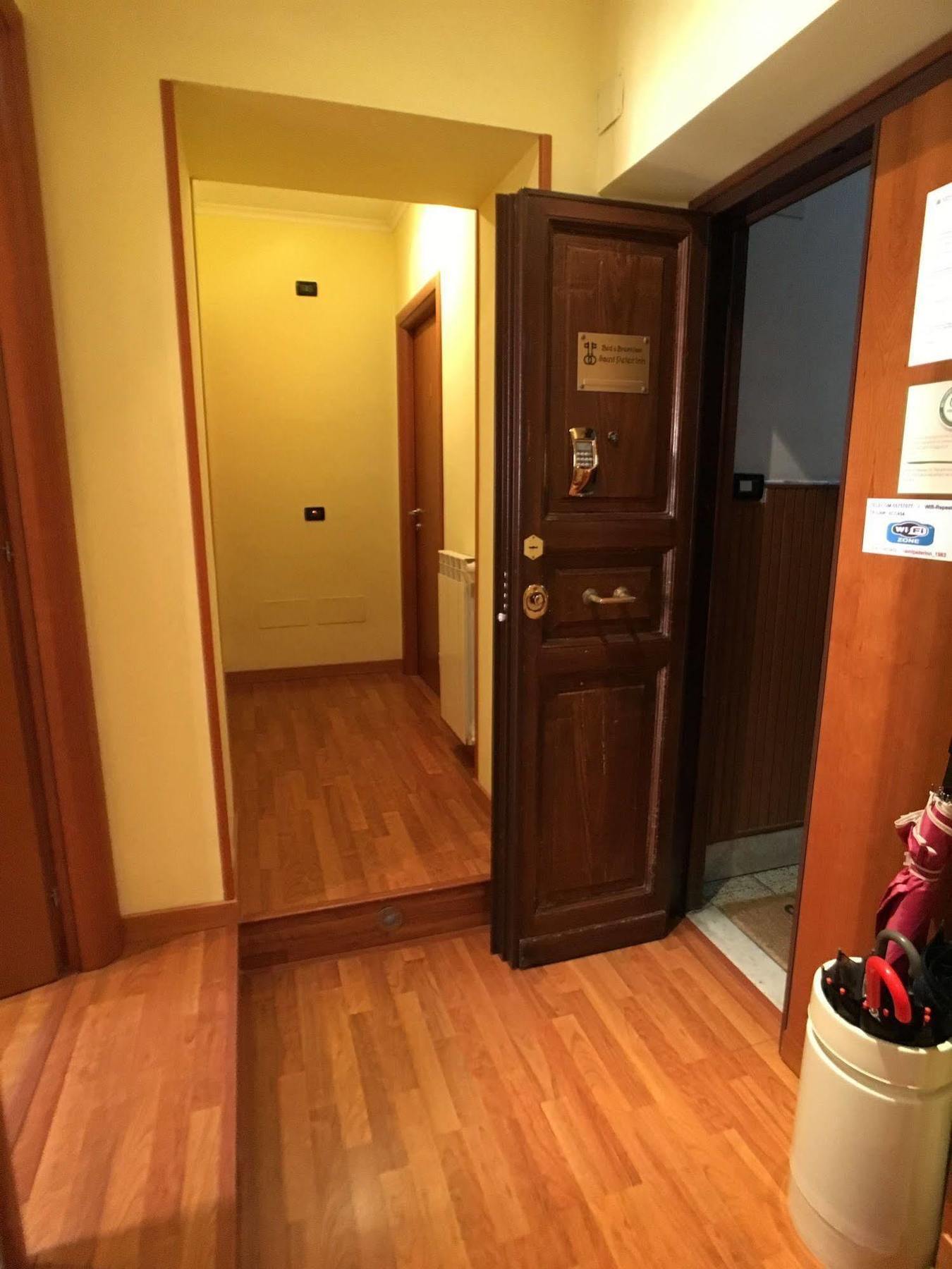 Saint Peter Inn Рим Екстер'єр фото